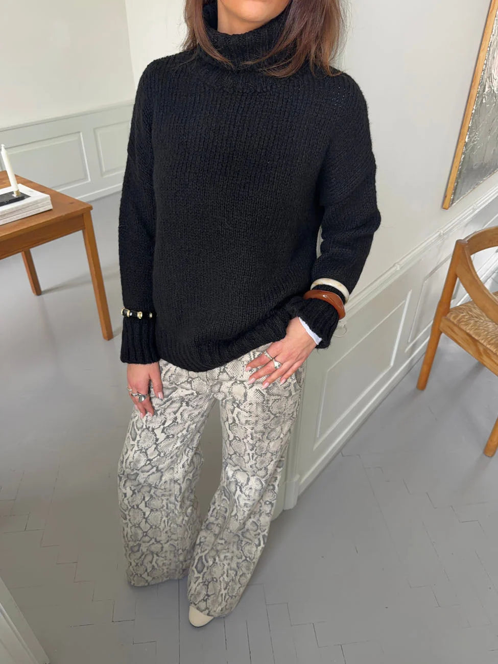 Pull Oversize Paola noir, vue 8